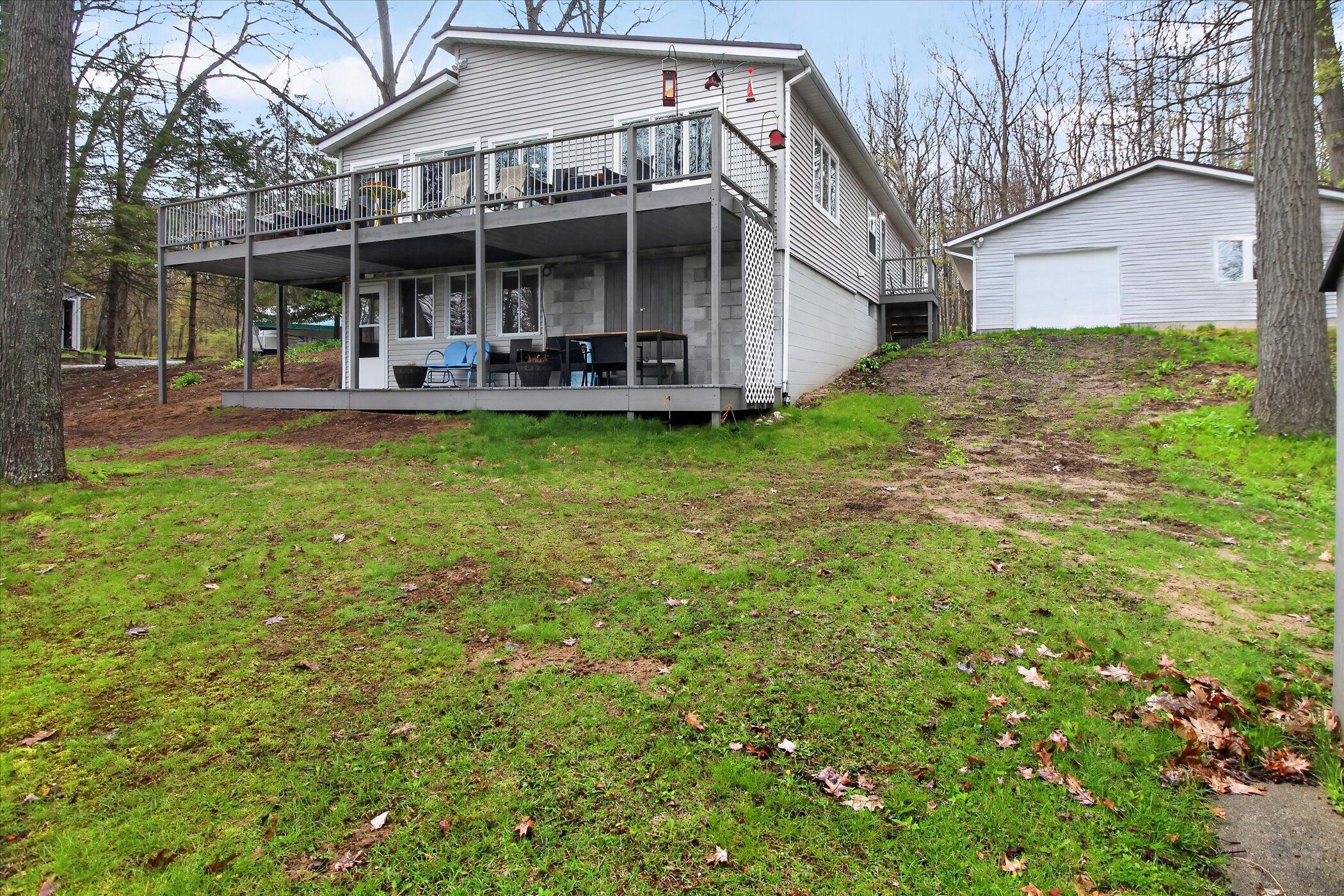 4961 Almy Road Six Lakes, MI 48886 - Photo 46 of 58 50-4961-Almy-Rd-Six-Lakes-Windowstill