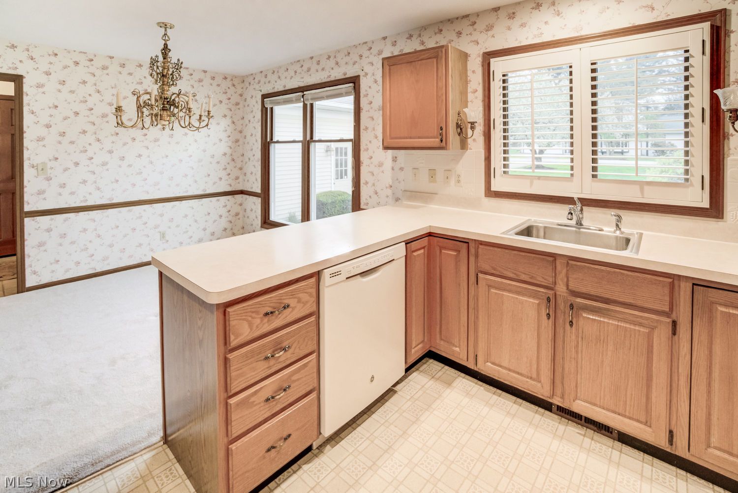 109 Mapleridge Road Chagrin Falls, OH 44022 - Photo 12 of 28 Gallery Image 12