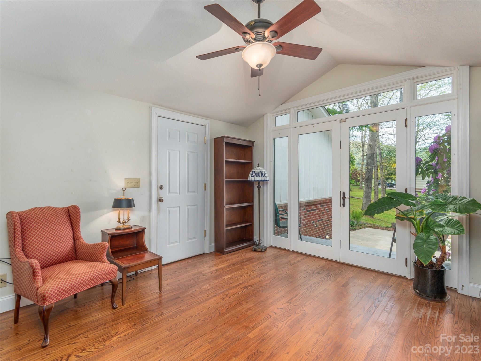191 Highland Road Waynesville, NC 28786 - Photo 13 of 25 Gallery Image 13