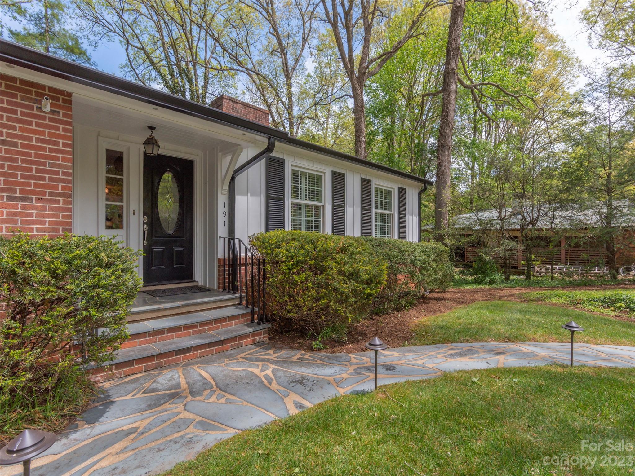 191 Highland Road Waynesville, NC 28786 - Photo 21 of 25 Gallery Image 21