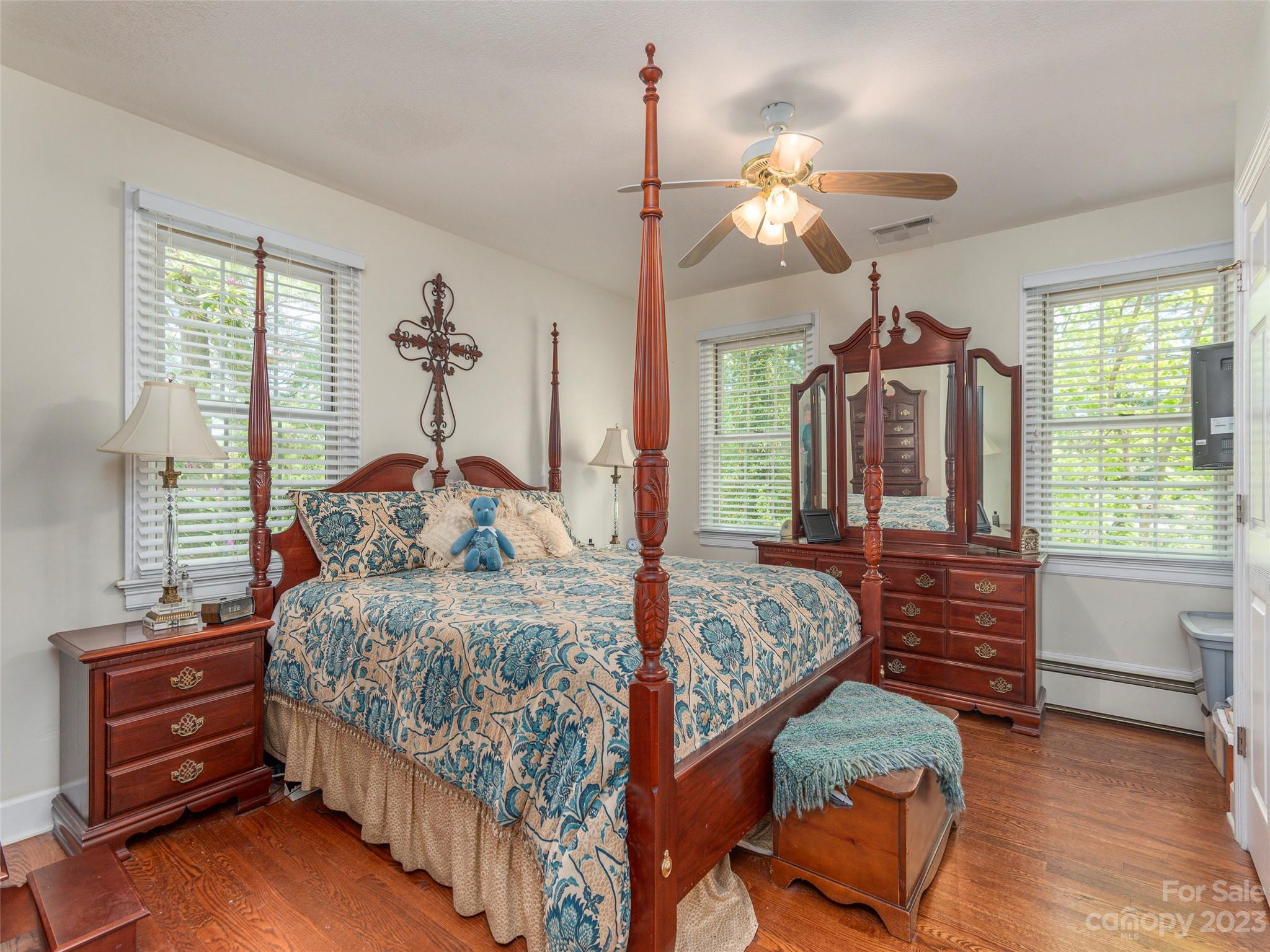 191 Highland Road Waynesville, NC 28786 - Photo 8 of 25 Gallery Image 8