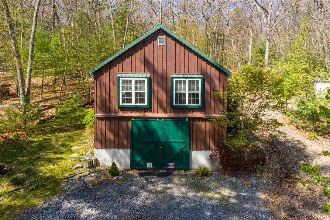 30 Burnt Swamp Road Cumberland, RI 02864 - Photo 23 of 38