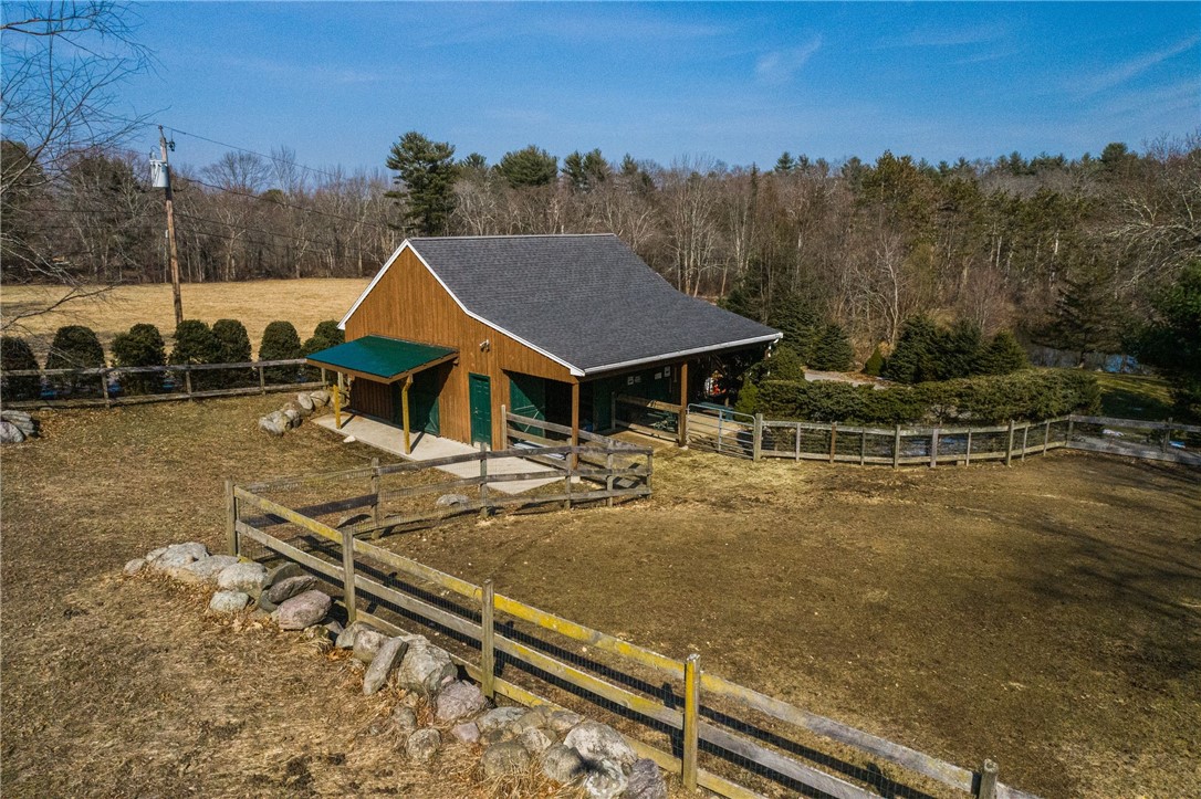 30 Burnt Swamp Road Cumberland, RI 02864 - Photo 24 of 38