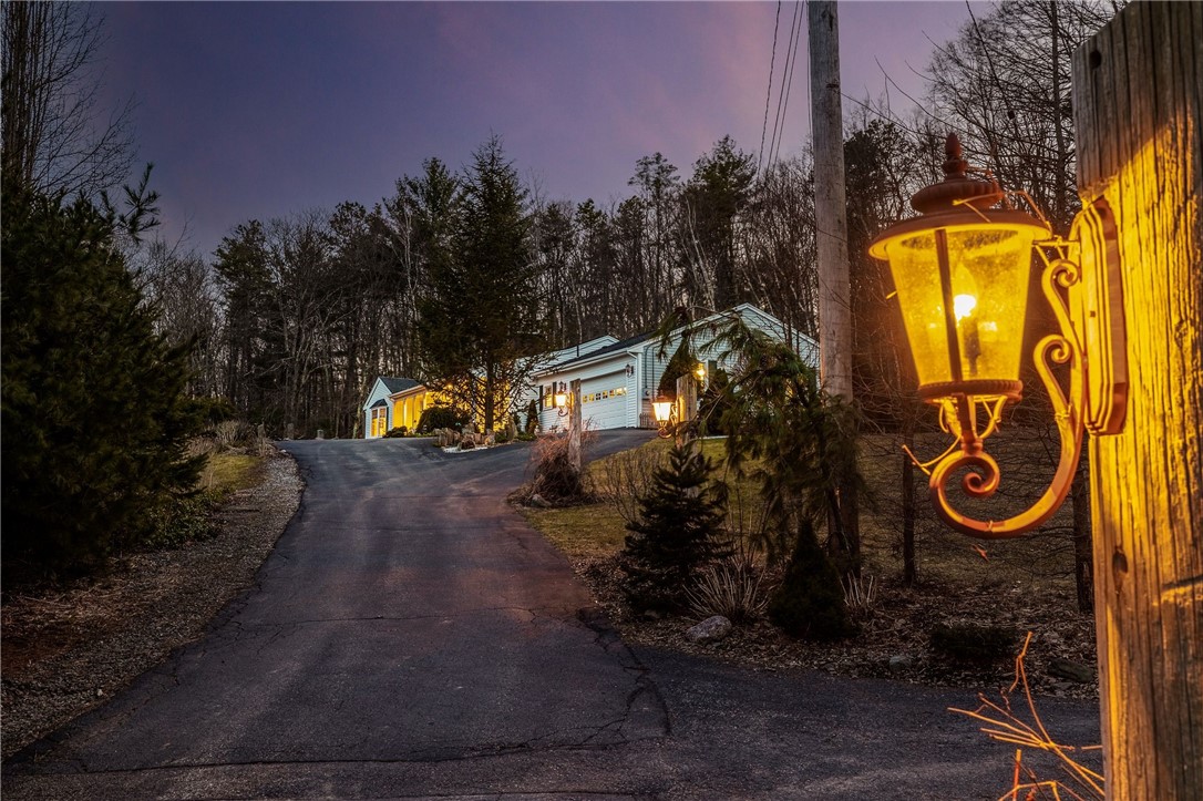 30 Burnt Swamp Road Cumberland, RI 02864 - Photo 5 of 38