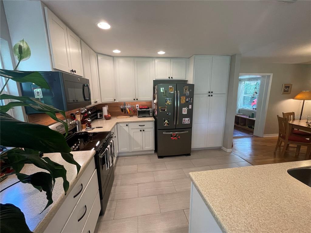 1317 Northwest 4th Street Gainesville, FL 32601 - Photo 6 of 19