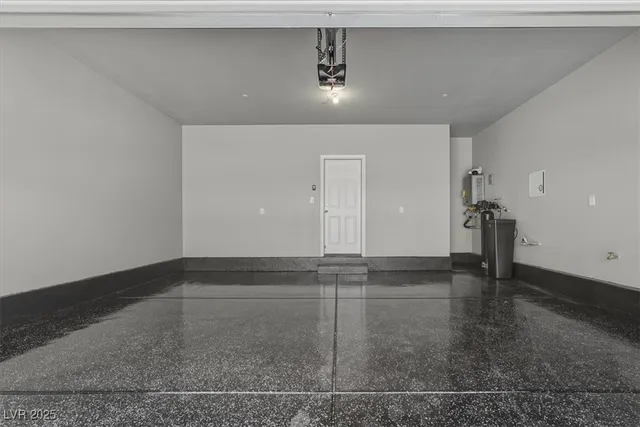 $2,325 | 1180 Heliodor Avenue, Henderson, NV 89011