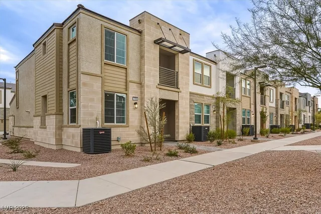 $2,325 | 1180 Heliodor Avenue, Henderson, NV 89011