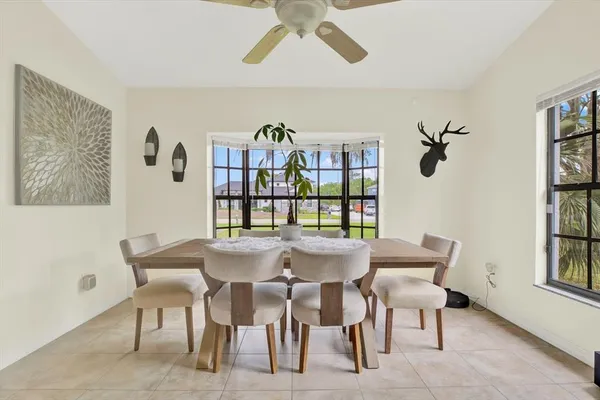 $579,999 | 11419 Donneymoor Drive, Riverview, FL 33569