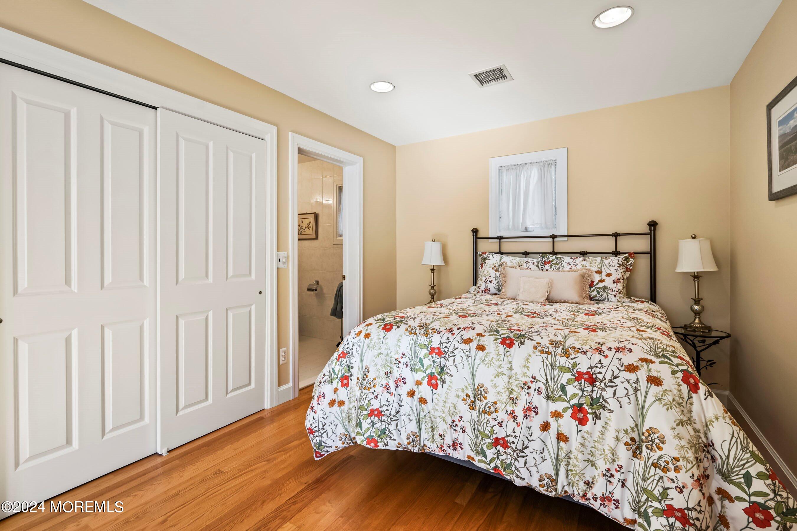 2417 Riverside Terrace Manasquan, NJ 08736 - Photo 26 of 80 33-Bed 1A