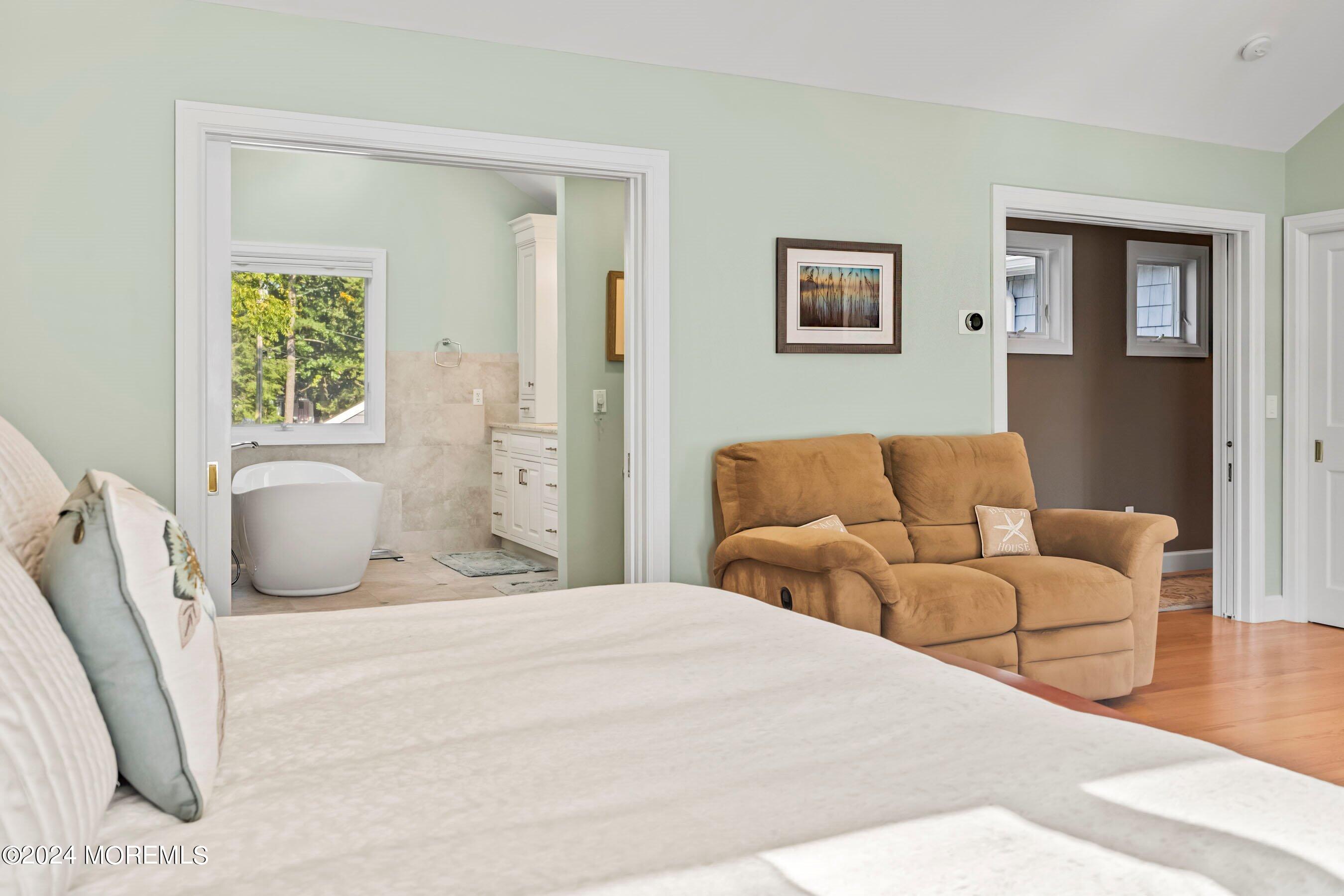 2417 Riverside Terrace Manasquan, NJ 08736 - Photo 37 of 80 42-Bed 2C