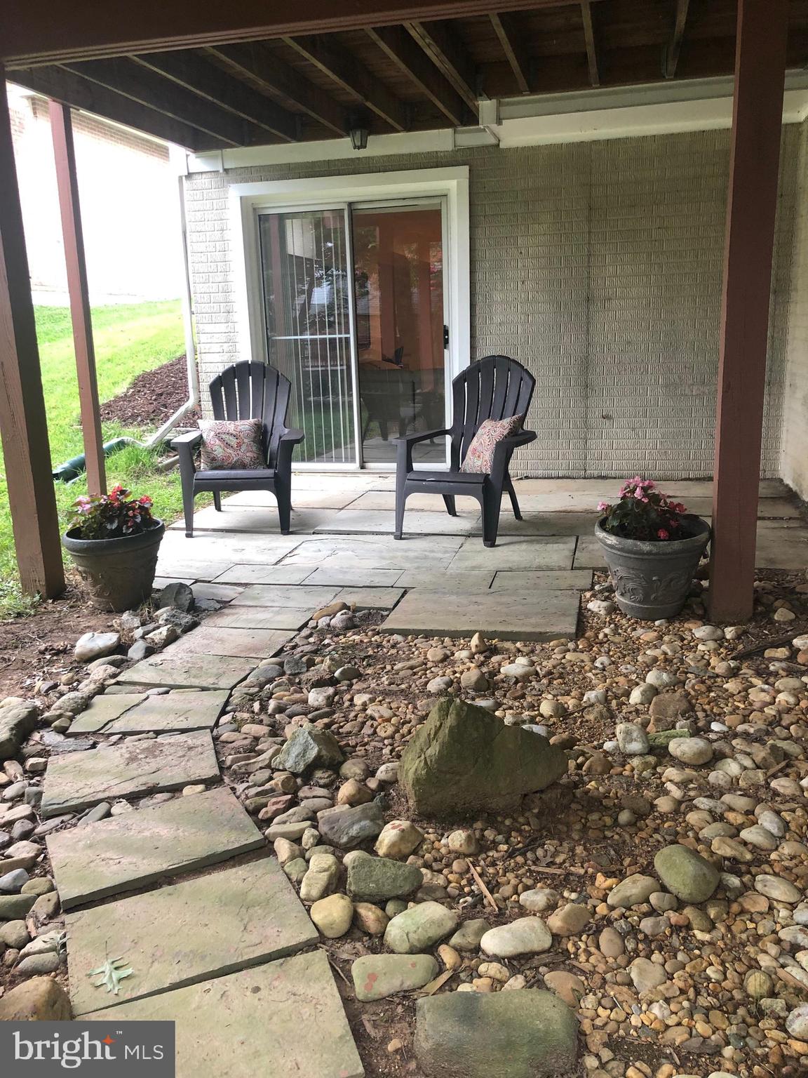 14205 Summit Lane Laurel, MD 20708 - Photo 11 of 48 Entertaining Patio