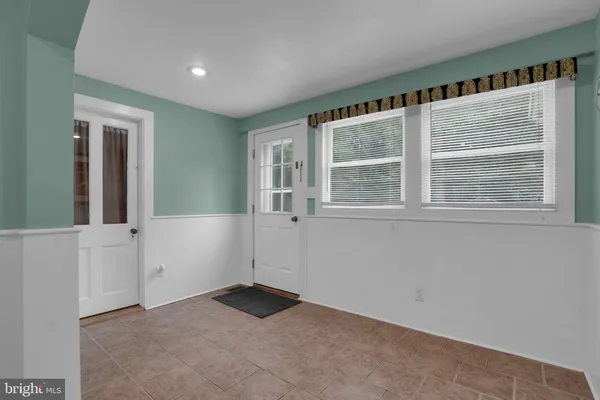 $382,000 | 12564 Hacksneck Road, Hacksneck, VA 23358