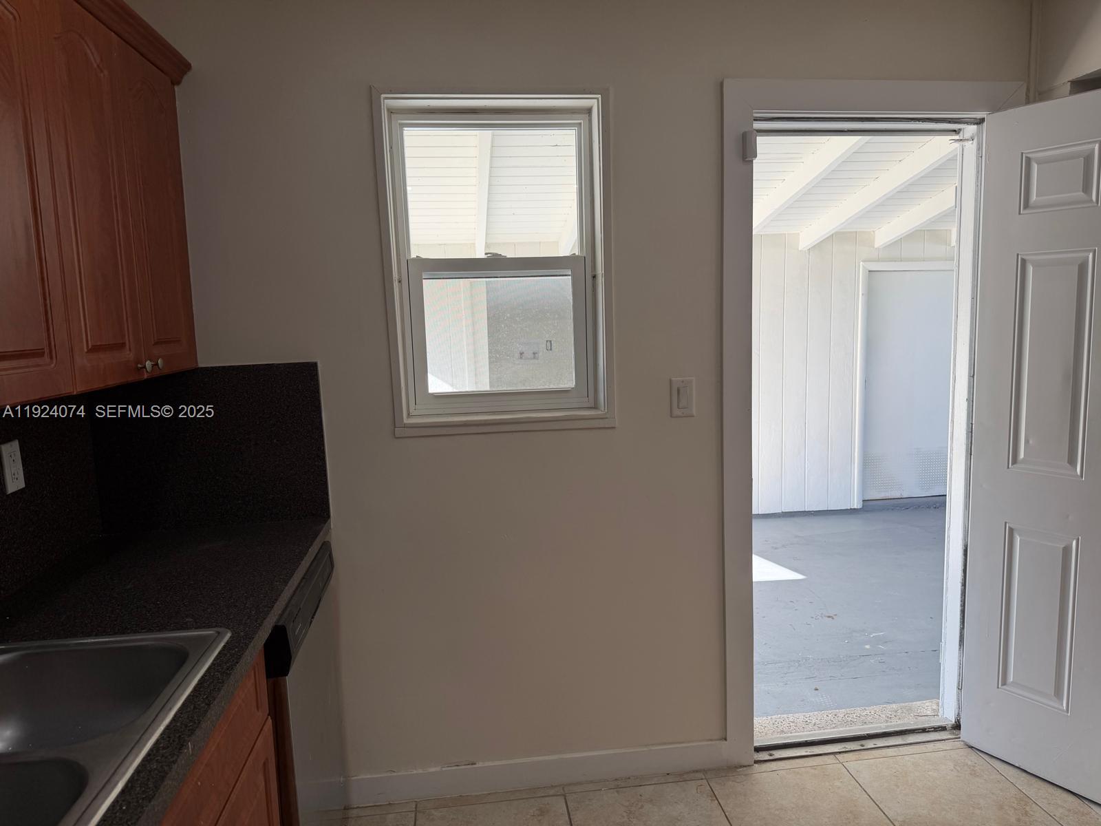 19810 Holiday Road Cutler Bay, FL 33157 - Photo 12 of 39