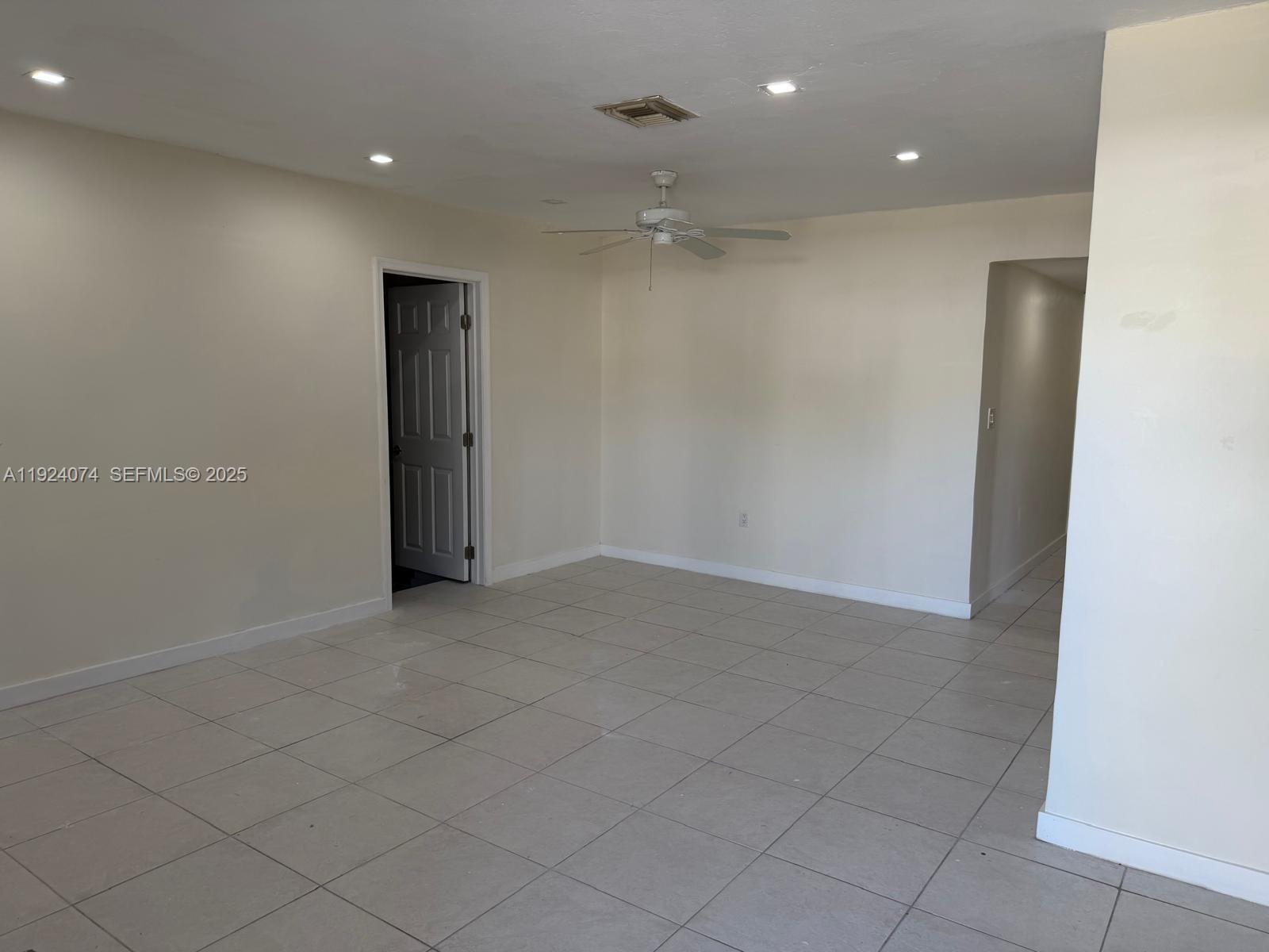 19810 Holiday Road Cutler Bay, FL 33157 - Photo 37 of 39