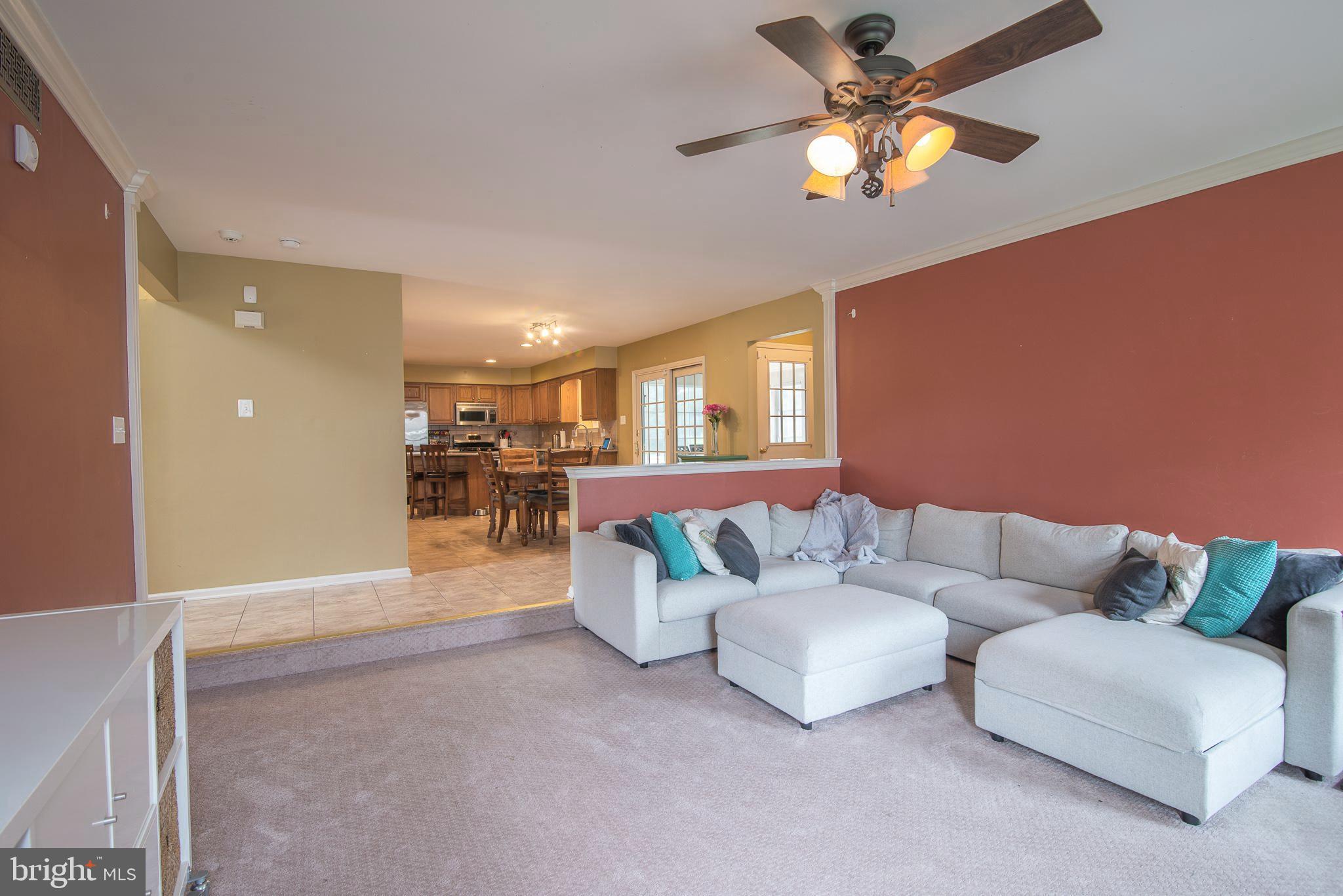 29 Clover Ridge Drive Mickleton, NJ 08056 - Photo 11 of 32 Living room view