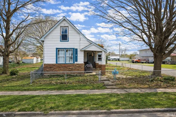 $39,900 | 2422 North B Street, Elwood, IN 46036