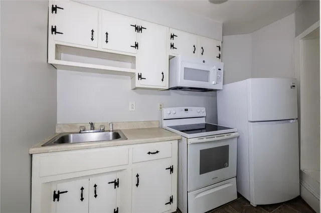 $950 | 75 State Street, Sweden, NY 14420