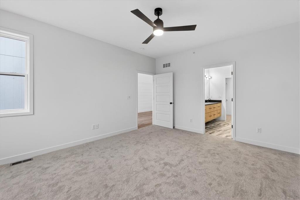9326 Freedom Street Lenexa, KS 66227 - Photo 19 of 58