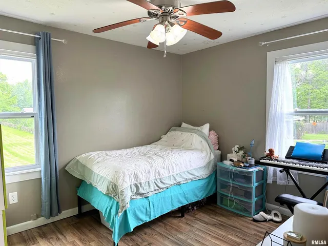 $144,900 | 501 Cedar Creek Road, Makanda, IL 62958