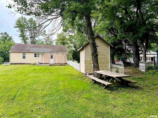 $144,900 | 501 Cedar Creek Road, Makanda, IL 62958