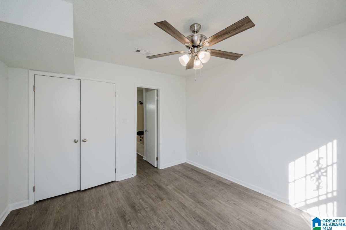 704 18th Way Lane Southwest Birmingham, AL 35211 - Photo 15 of 33