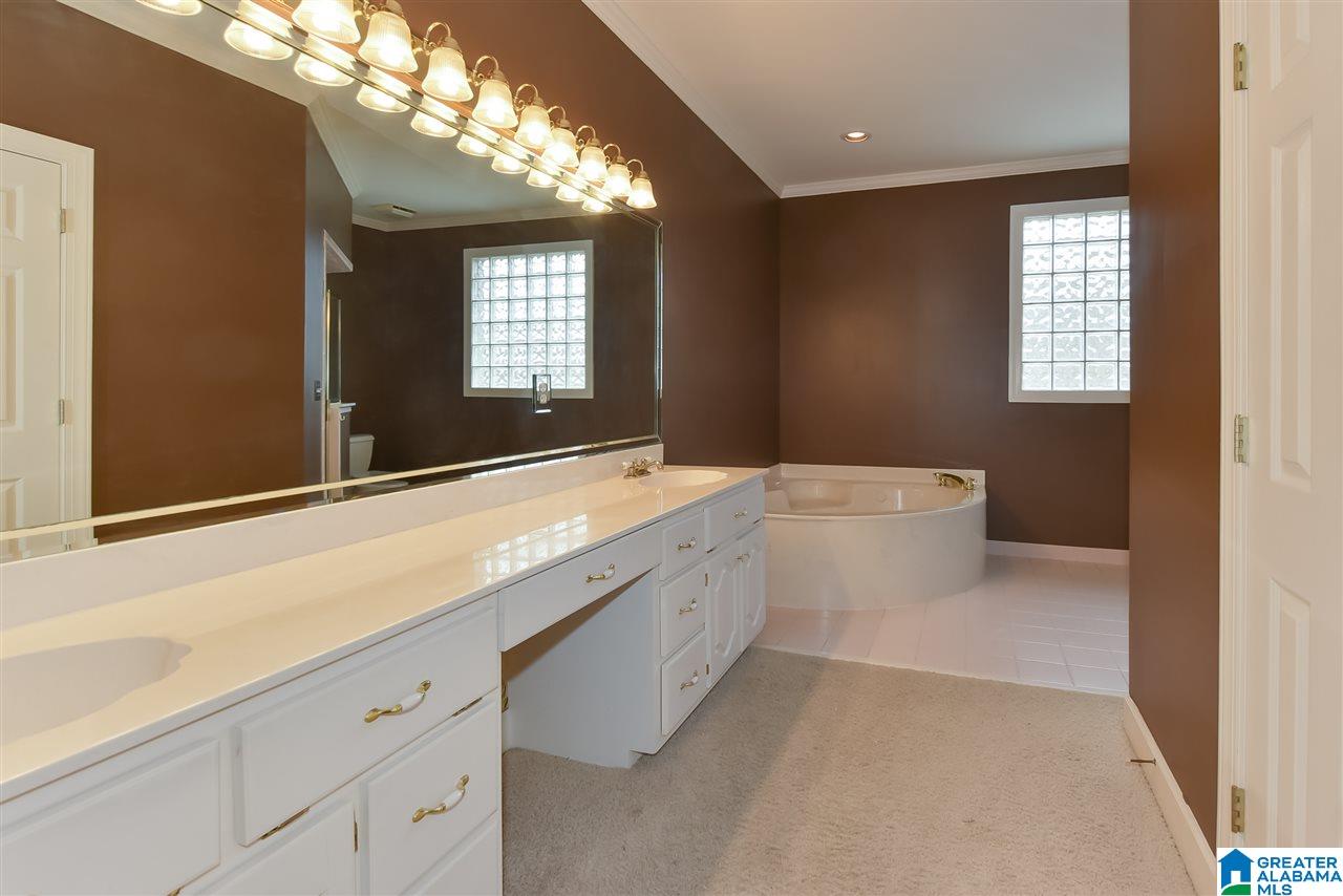 508 Meadow Ridge Circle Birmingham, AL 35242 - Photo 21 of 44 Gallery Image 21