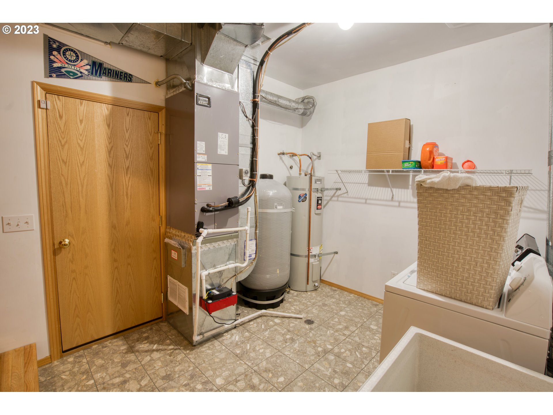 150 Hawks Wind Road Goldendale, WA 98620 - Photo 3 of 45 Gallery Image 3