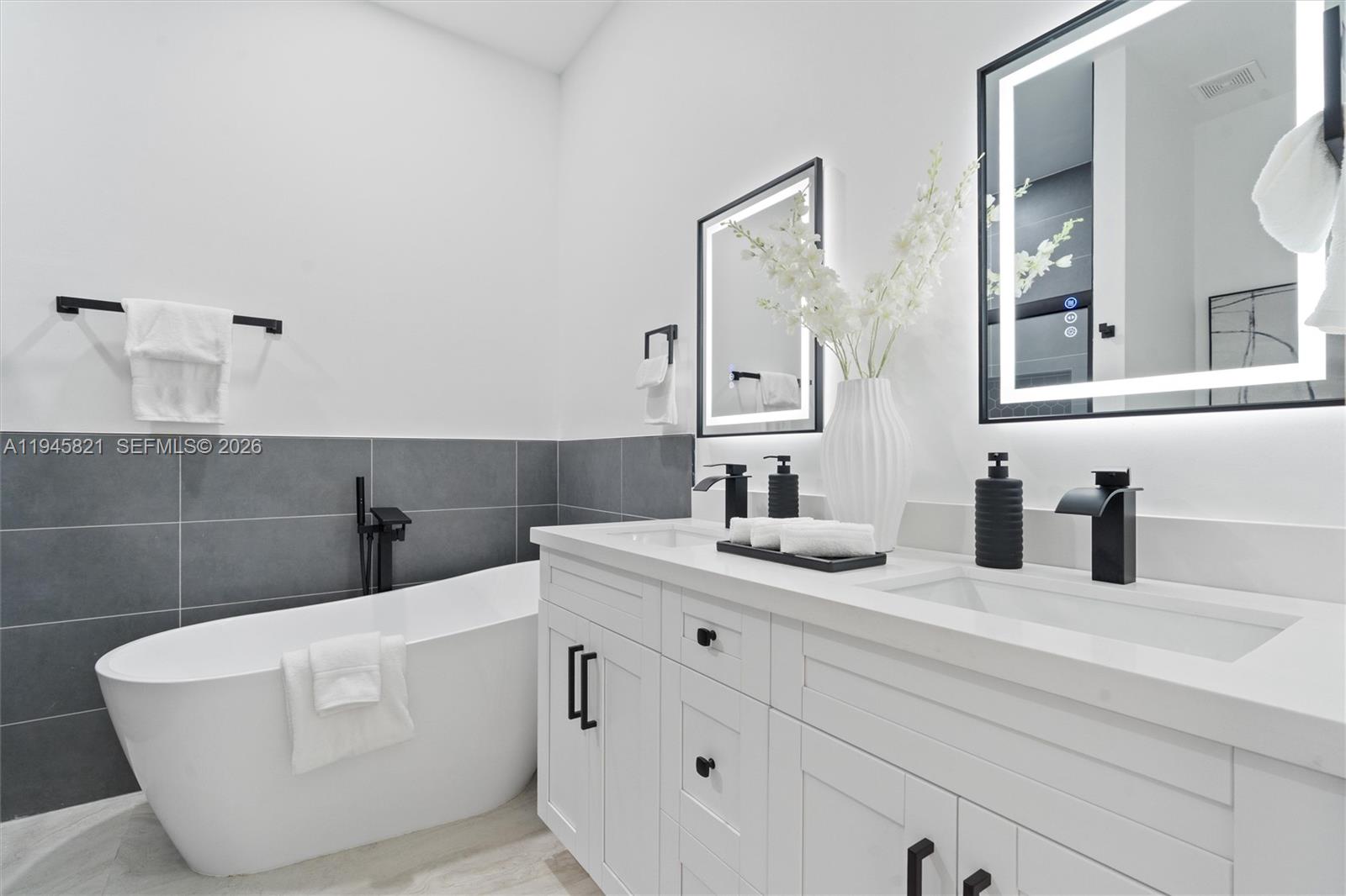 1665 Weather Vane Place Wellington, FL 33414 - Photo 19 of 23