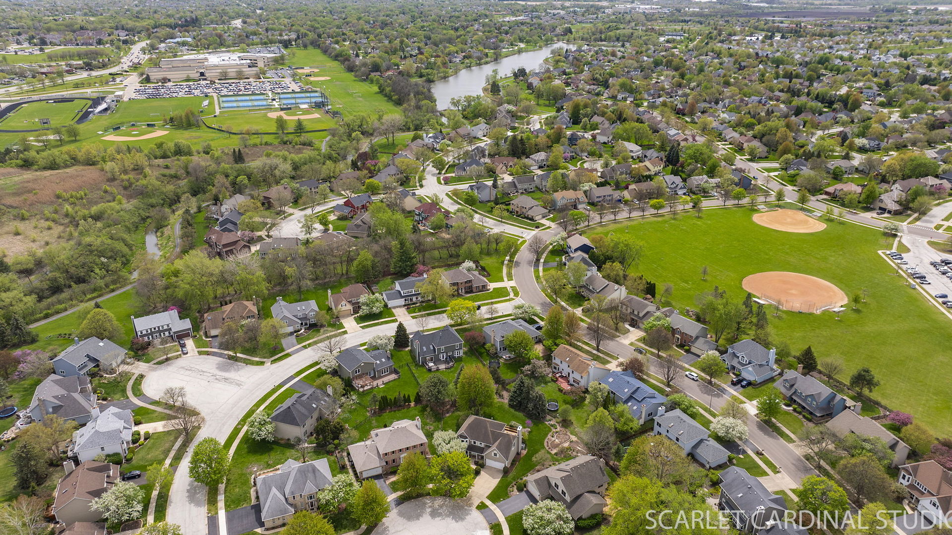 2565 Thornley Court Aurora, IL 60504 - Photo 45 of 59 view of a city