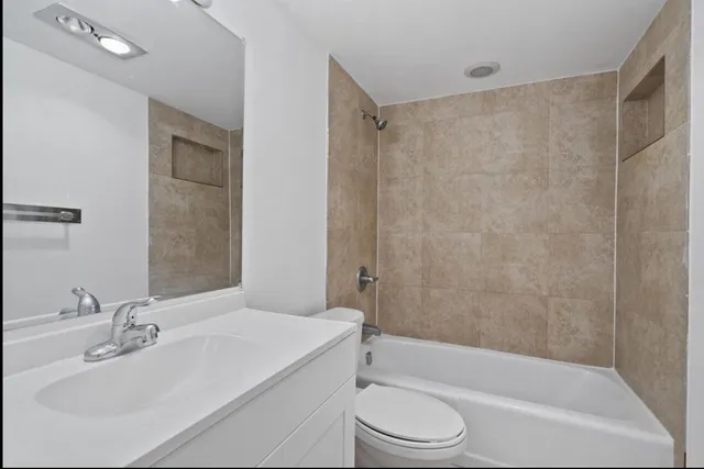 $1,650 | 6289 Lear Drive, Unit 205, Lake Worth, FL 33462