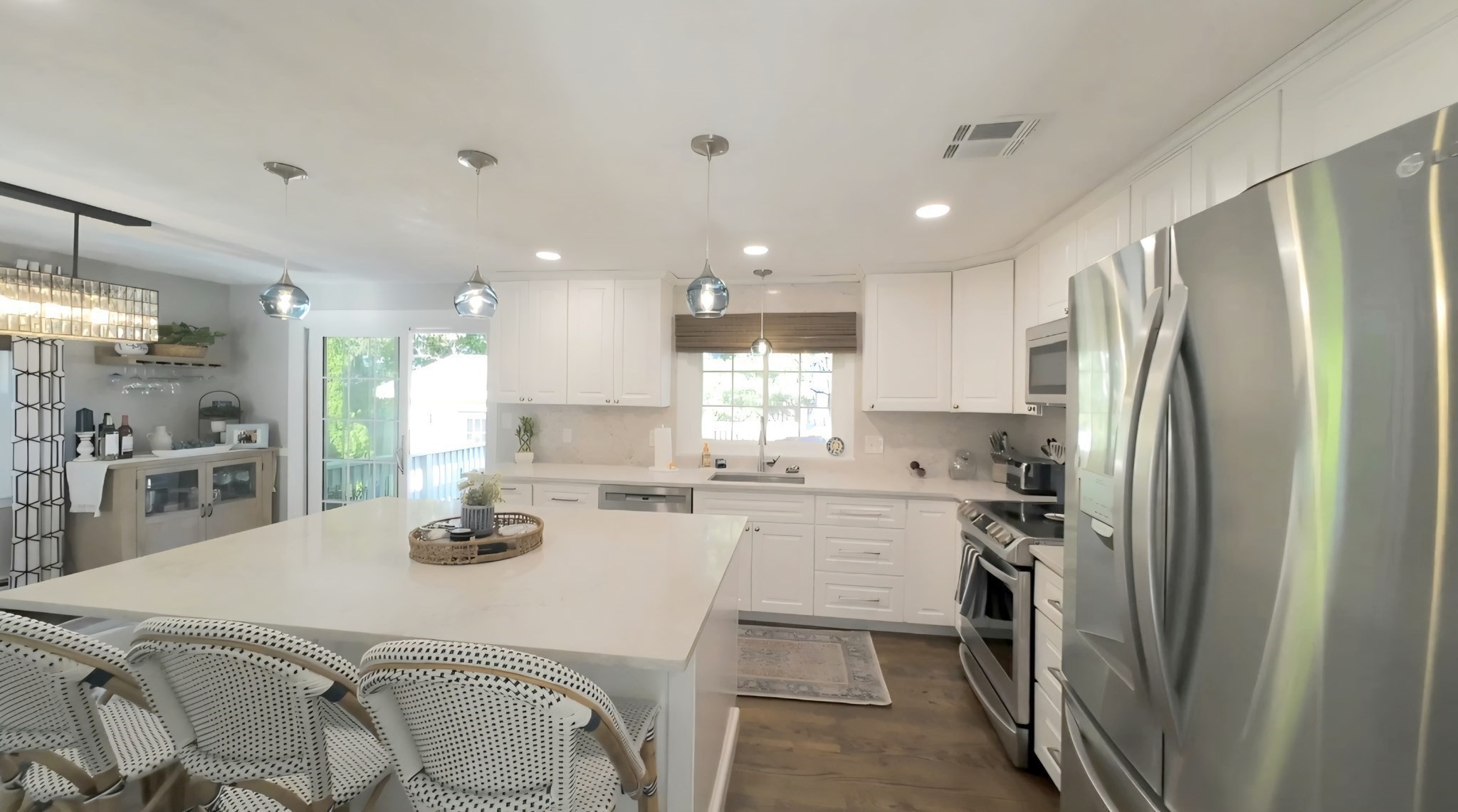136 Maplewood Road Lynn, MA 01904 - Photo 8 of 37 Gallery Image 8