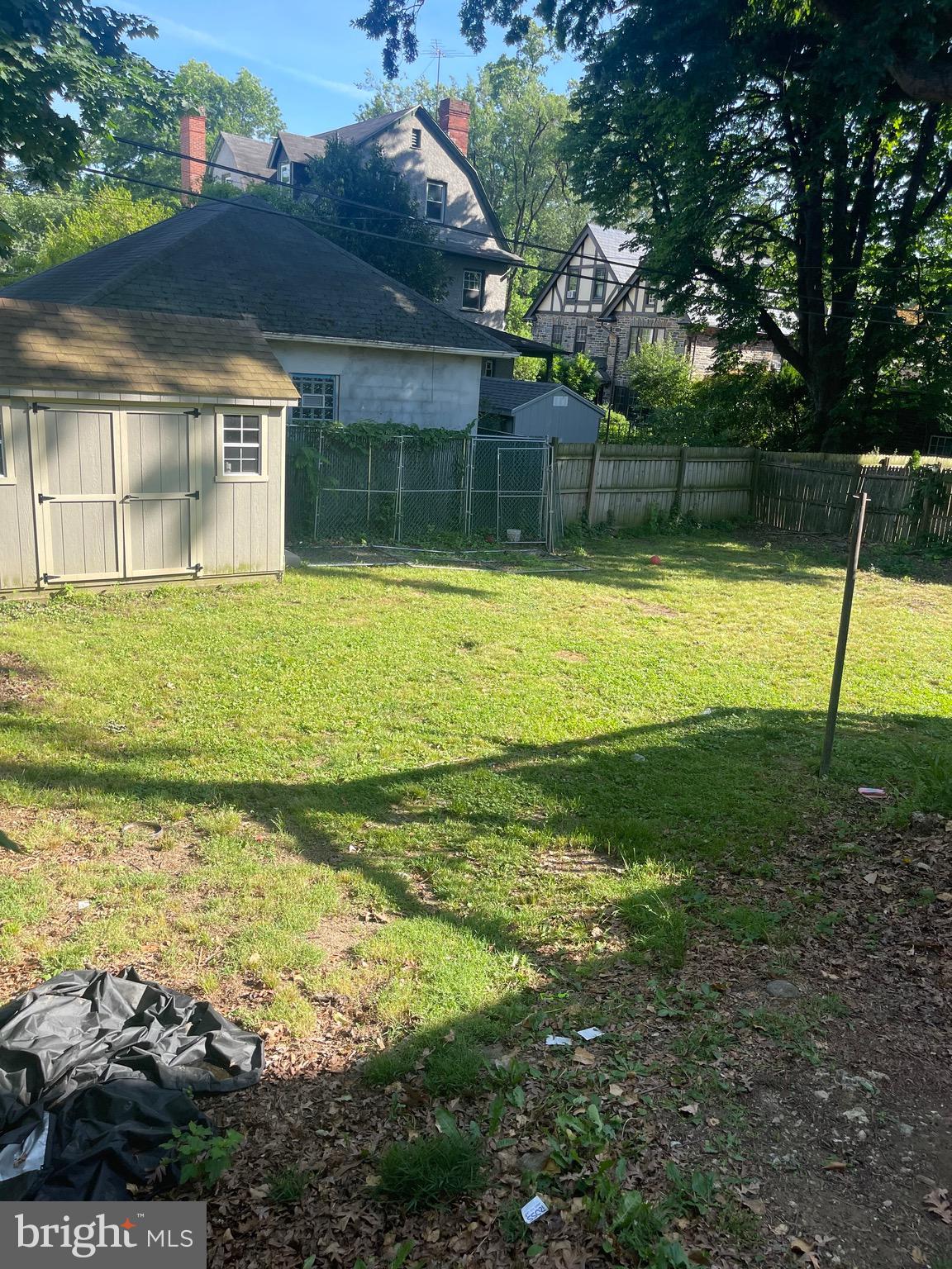 6416 Overbrook Avenue Philadelphia, PA 19151 - Photo 6 of 25 Backyard view from left side