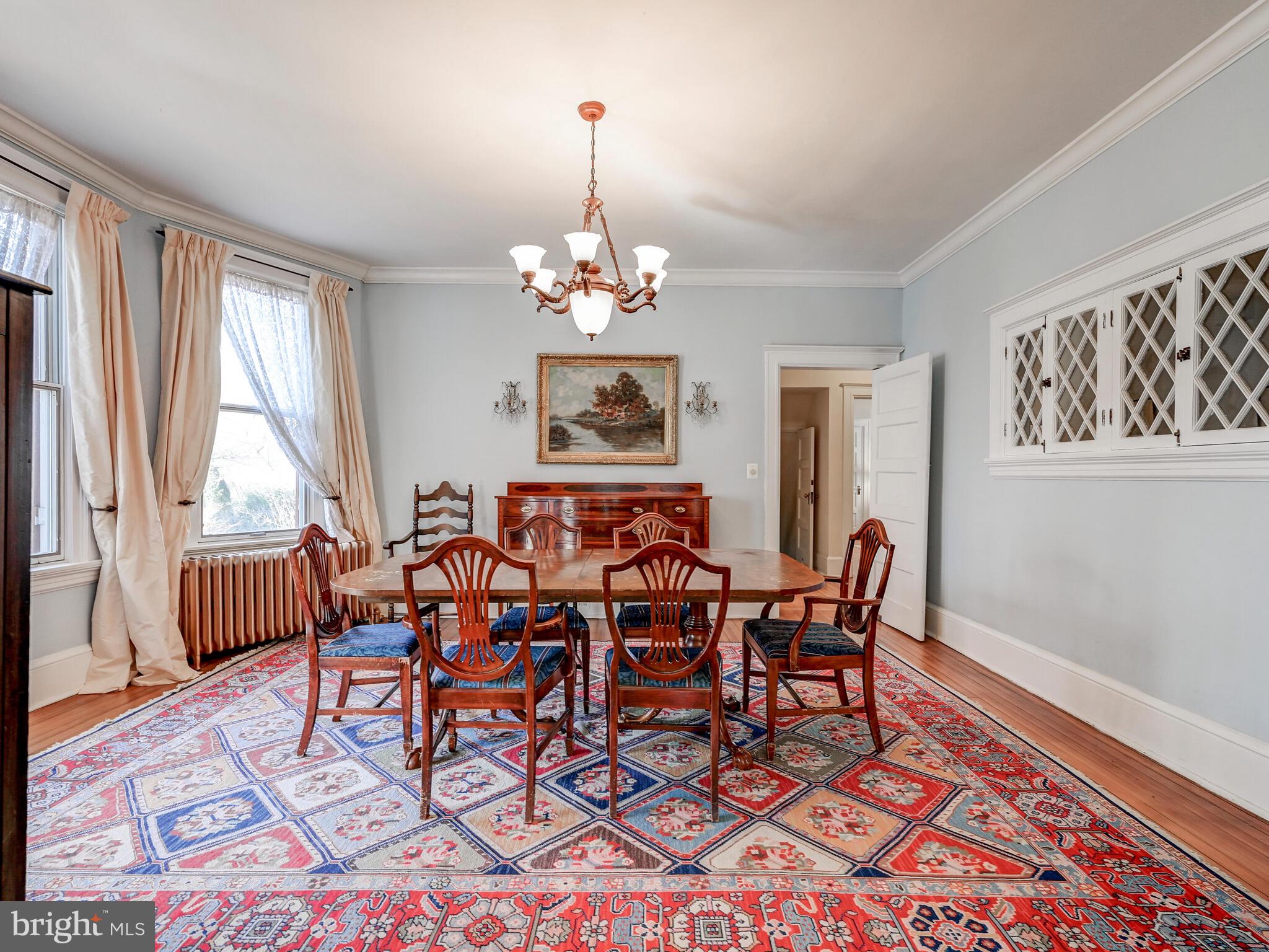 202 Edgevale Road Baltimore, MD 21210 - Photo 11 of 40 Banquet-sized dining room