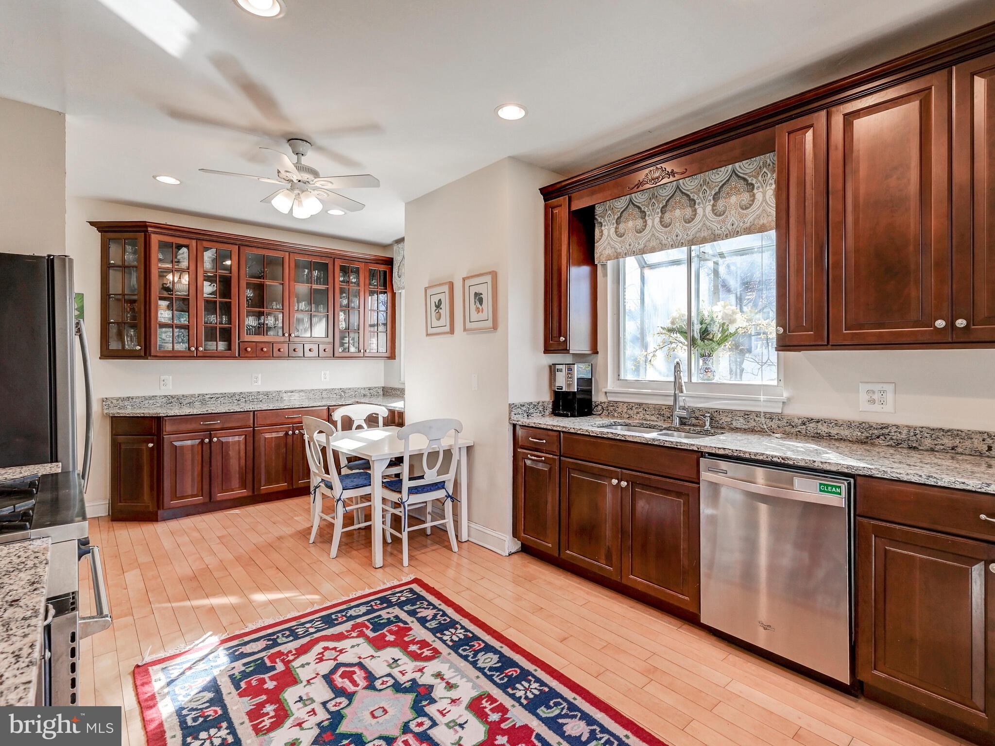 202 Edgevale Road Baltimore, MD 21210 - Photo 16 of 40 granite countertops