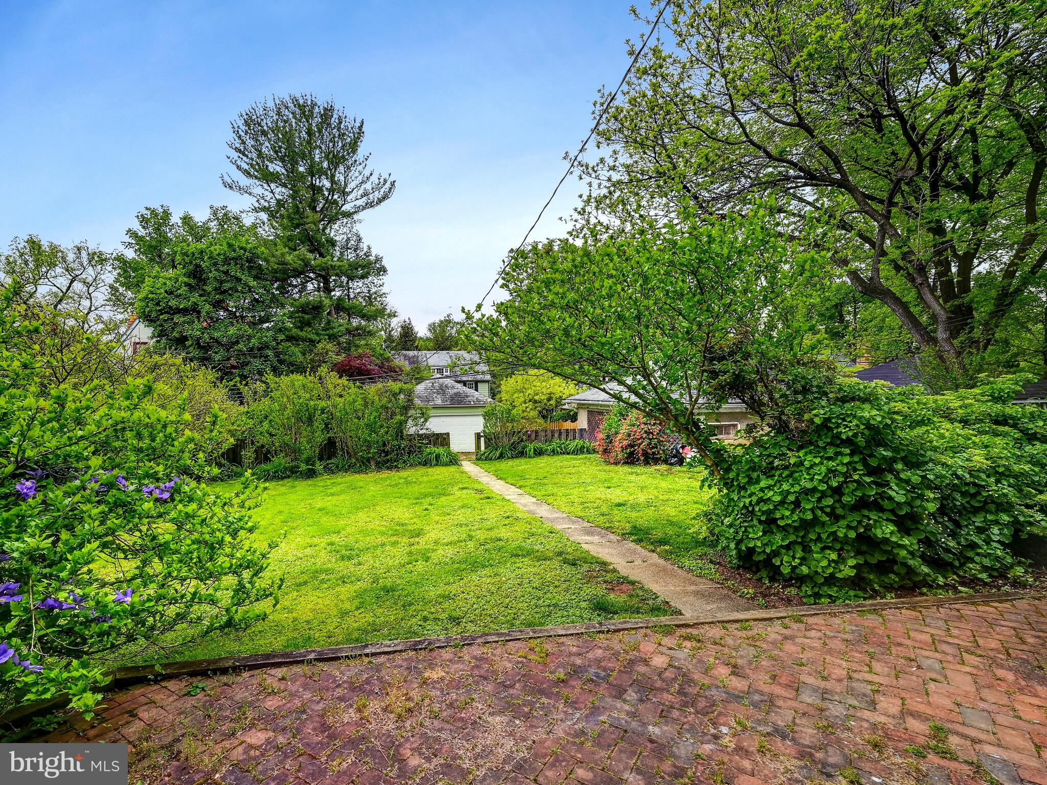 202 Edgevale Road Baltimore, MD 21210 - Photo 40 of 40 Detached 2 car garage