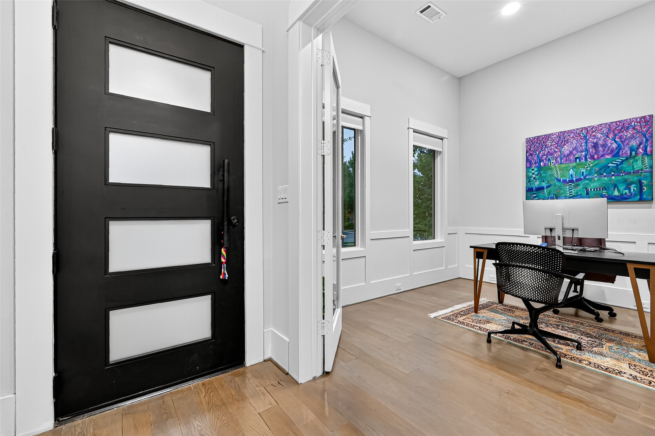 2217 West Main Street Houston, TX 77098 - Photo 6 of 31 a workspace with furniture and window