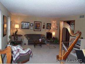 2704 Timber Pointe Drive Springfield, IL 62702 - Photo 5 of 5