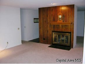 95 Drawbridge Road Springfield, IL 62704 - Photo 3 of 9