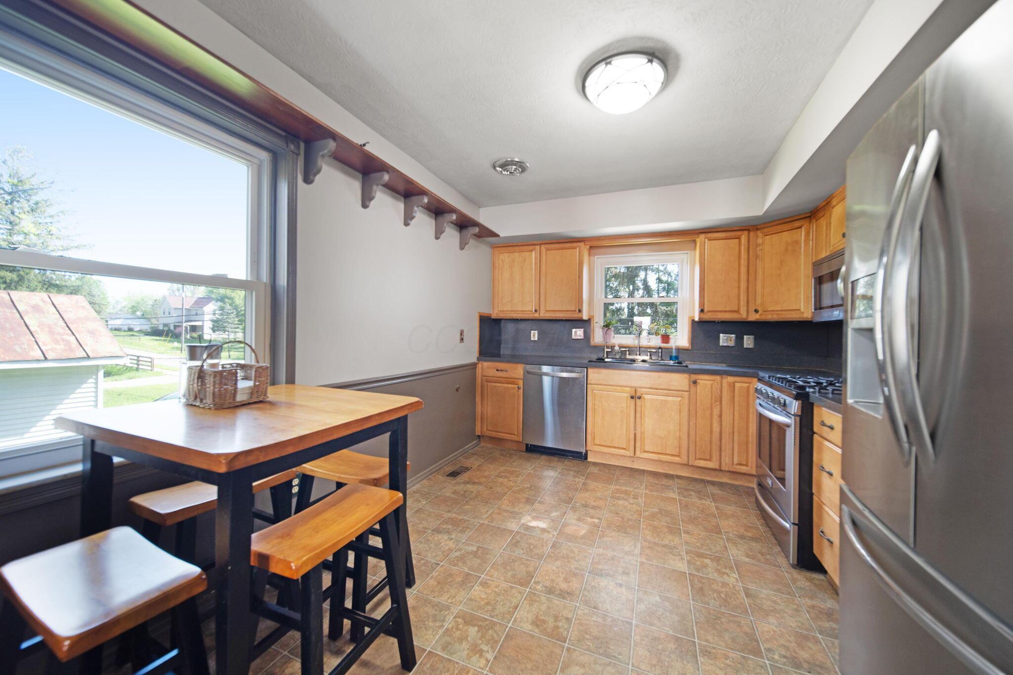 49 Front Street Commercial Point, OH 43116 - Photo 11 of 26 Kitchen