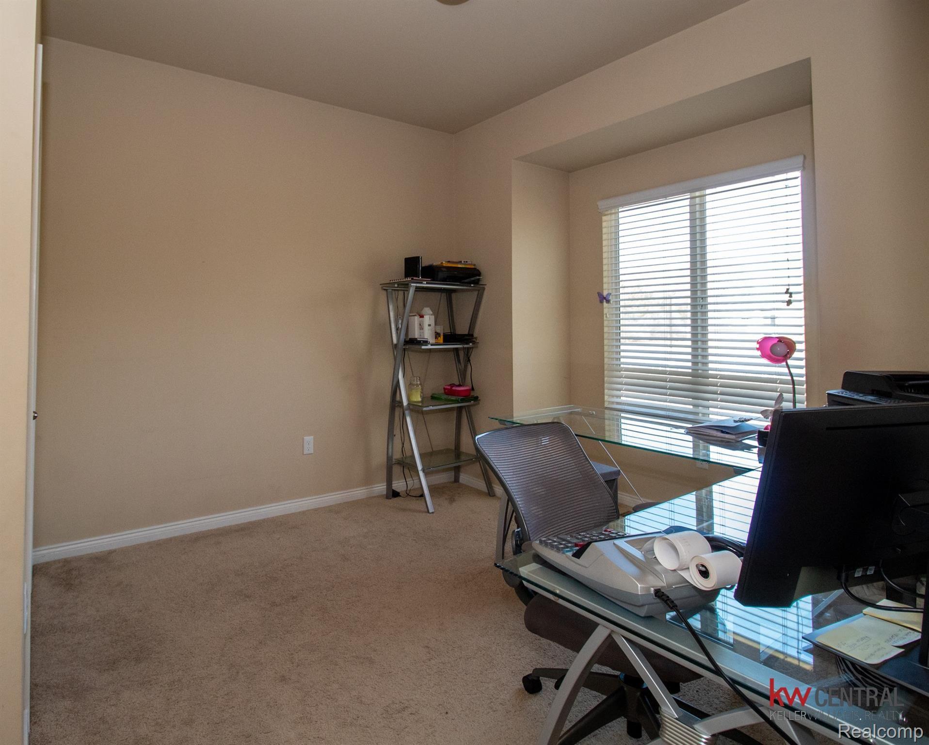 1590 Newstead Lane Rochester, MI 48309 - Photo 12 of 40 Office .jpg
