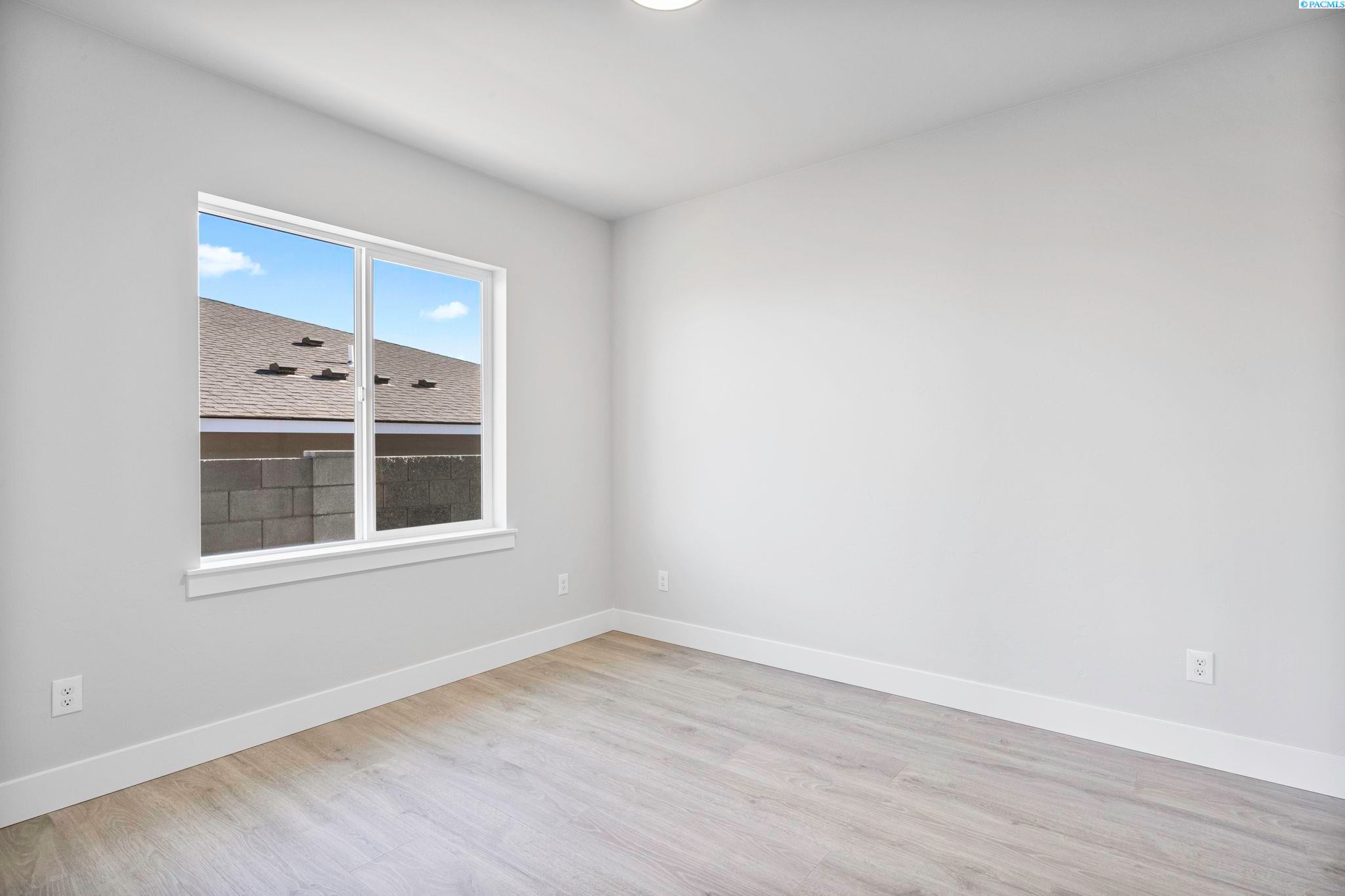 4154 North Clover Road Richland, WA 99352 - Photo 32 of 44 Gallery Image 32