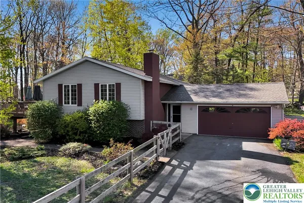$449,900 | 505 Helen Circle, Bath, PA 18014
