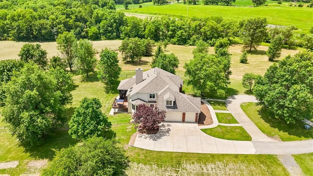 18655 Elm Grove Road Platte City, MO 64079 - Photo 33 of 37