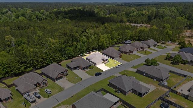 413 Crossover Road Pineville, LA 71360 - Photo 2 of 35