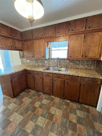 $189,000 | 1374 Farm To Market Road 744, Hubbard, TX 76648