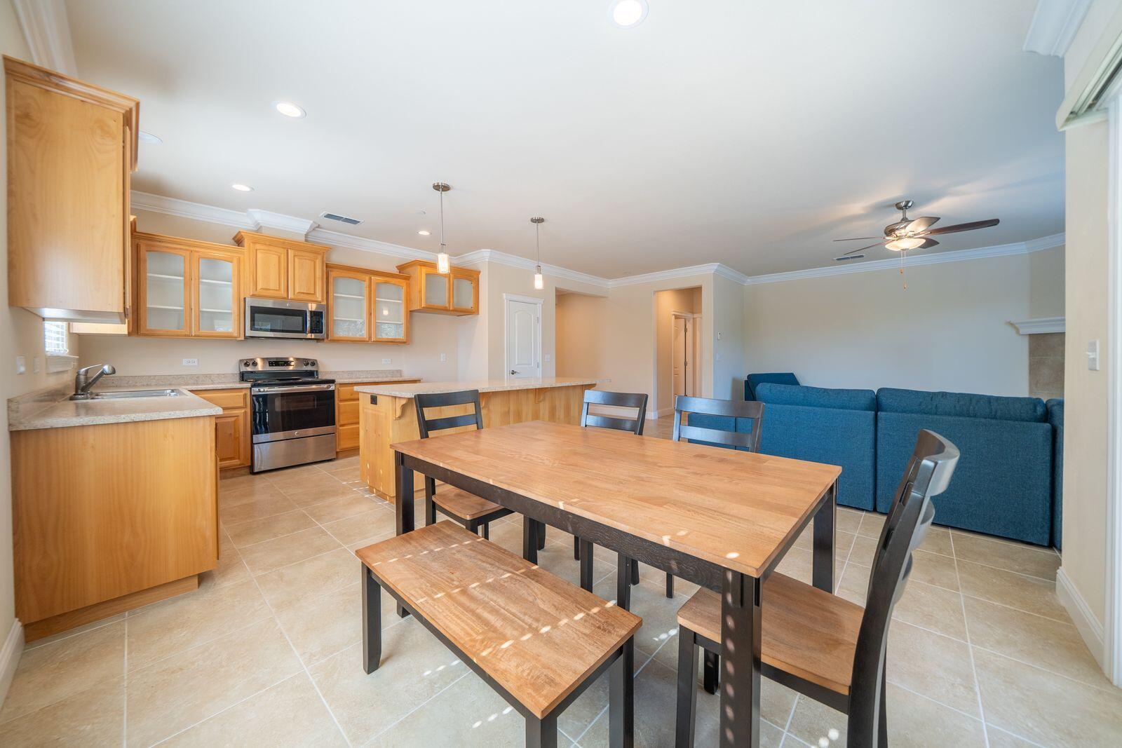 3498 Hotlam Road Redding, CA 96002 - Photo 11 of 48 IL5bw_oA