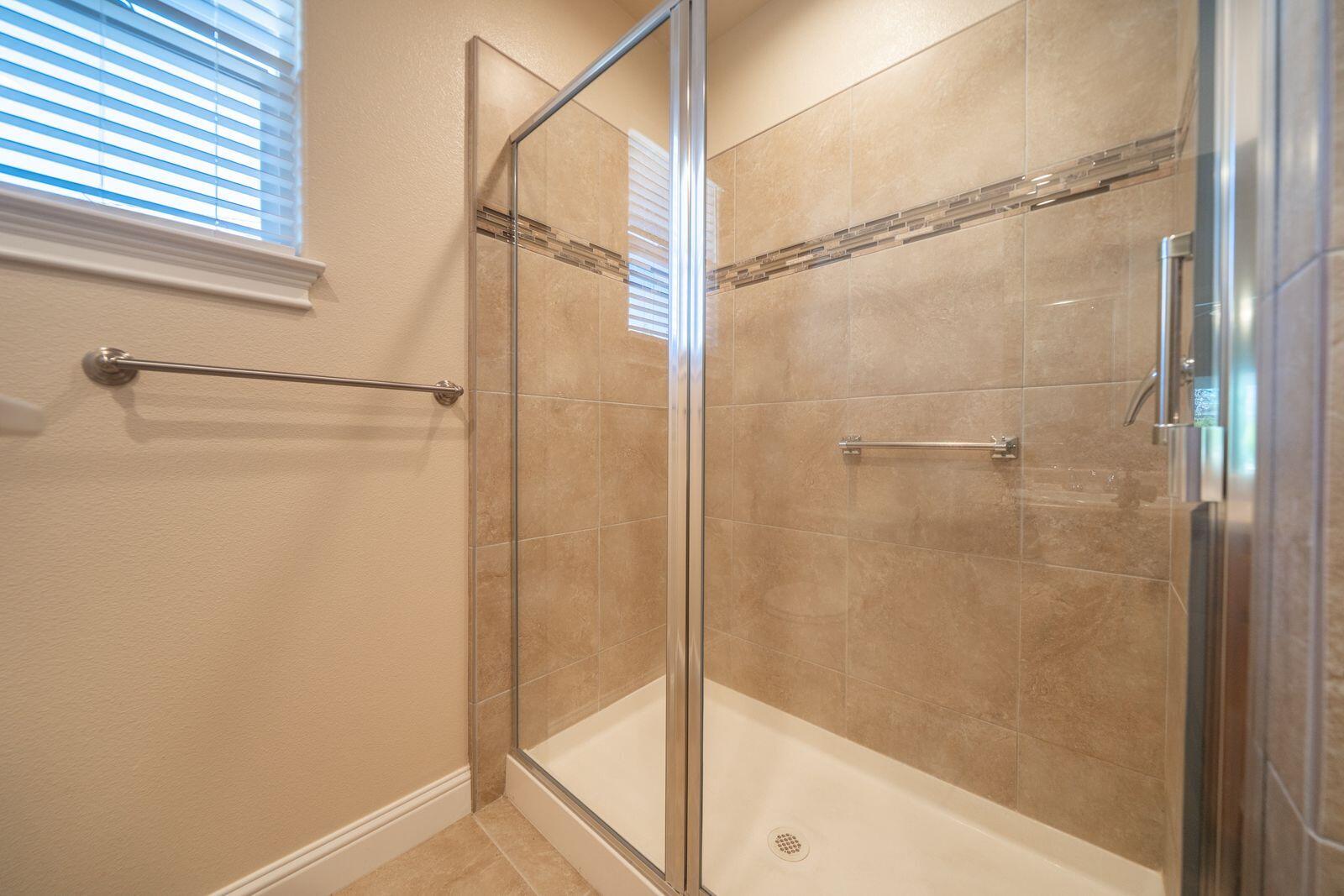 3498 Hotlam Road Redding, CA 96002 - Photo 18 of 48 eY6gjutQ