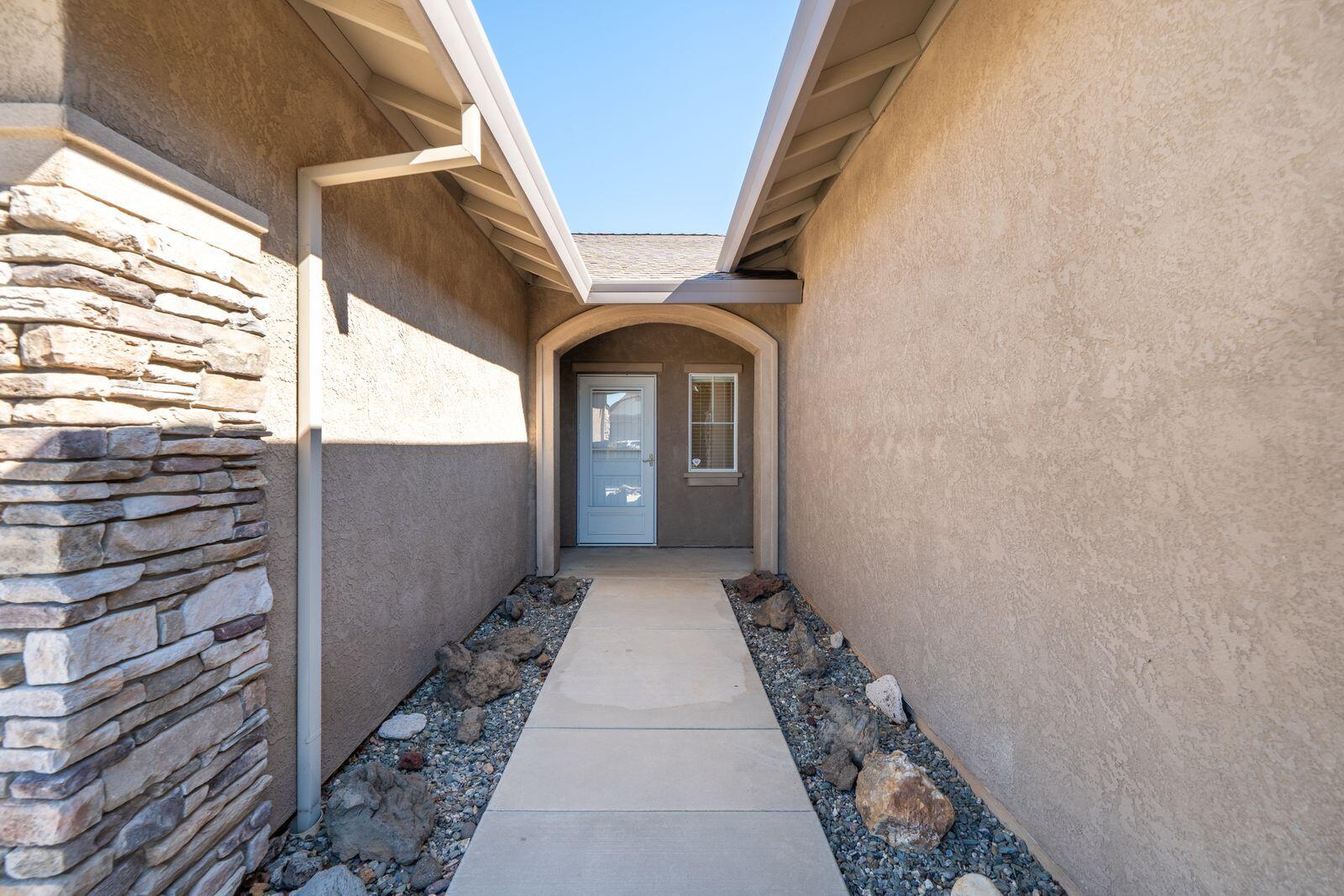 3498 Hotlam Road Redding, CA 96002 - Photo 3 of 48 D-MWWuIA
