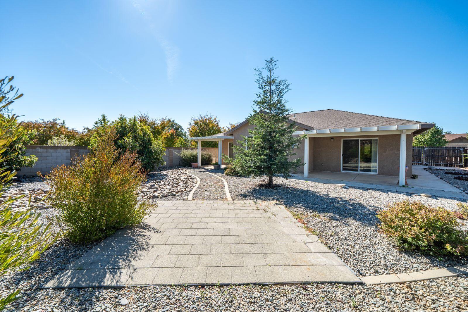 3498 Hotlam Road Redding, CA 96002 - Photo 39 of 48 UO5j1V8w