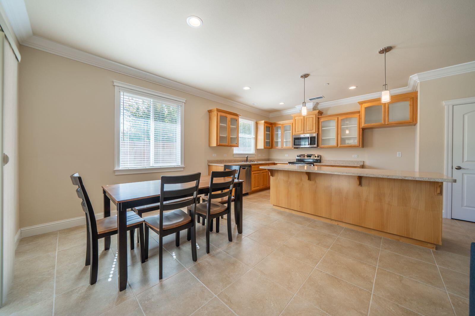 3498 Hotlam Road Redding, CA 96002 - Photo 10 of 48 y1xoqhMA